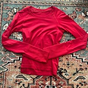 LULULEMON swiftly tech race length - tag missing, size 4 or 6, color RED